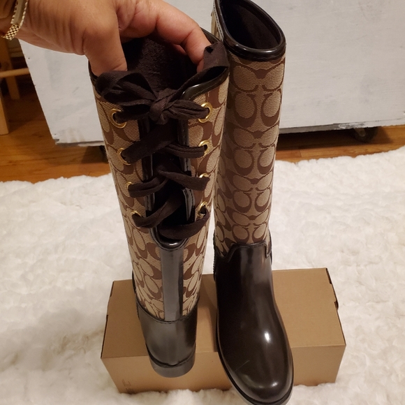 Coach Signature Snow Rain Boots - Picture 8 of 9